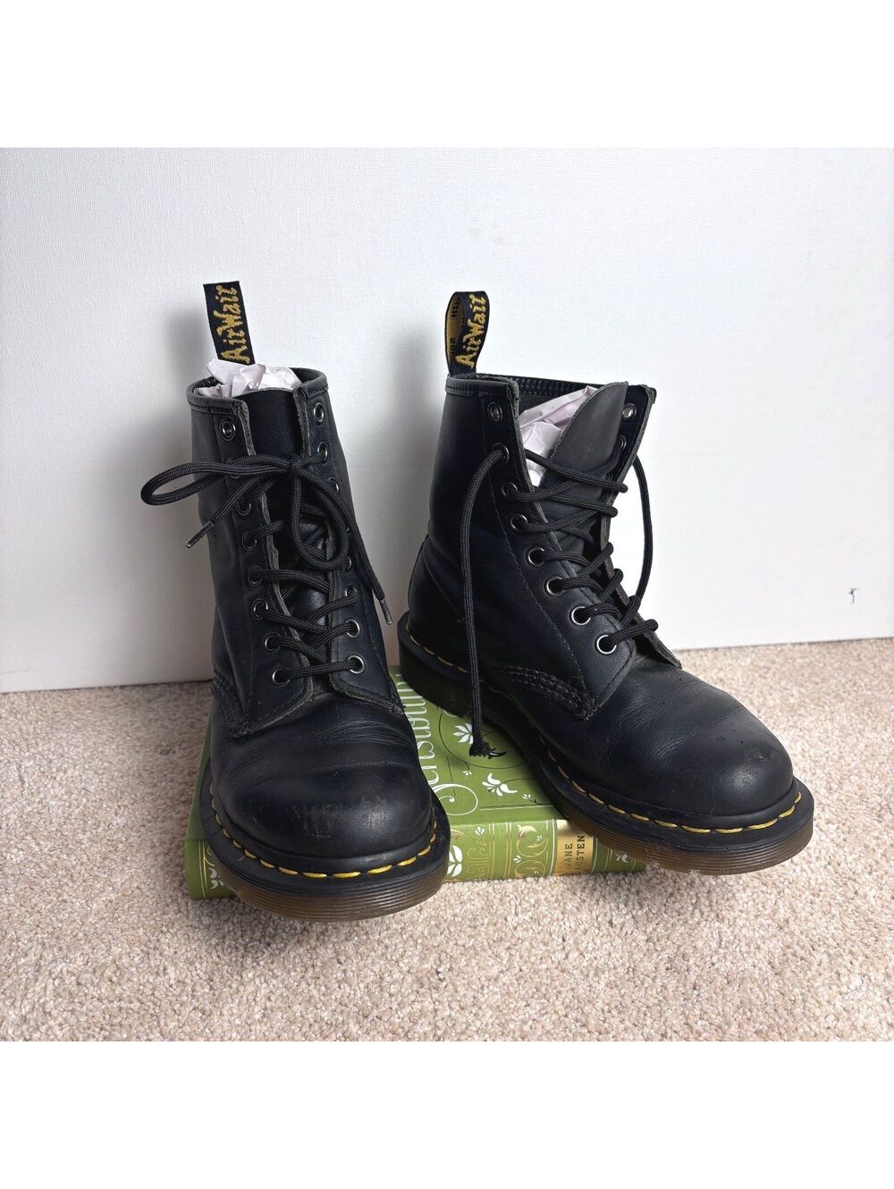 Dr. Martens 11821 Ankle Lace Up Boots 6